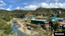 ภาพหมู่บ้านจอว์มาวี บริเวณพรมแดนอินเดีย-เมียนมา ติดกับรัฐโมซารัมของอินเดีย (รอยเตอร์)