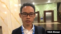 លោក​ឡាច សាវី នាយកប្រតិបត្តិការ​នៃអង្គការមូលនិធិកុមារកម្ពុជា​ ផ្តល់​បទសម្ភាសន៍​ជាមួយ​ VOA​ ក្រុង​ភ្នំពេញ​ ថ្ងៃទី​២៣ ខែ​វិច្ឆិកា ឆ្នាំ​ ២០២៣។