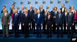 지난해 7월 리투아니아 빌뉴스에서 열린 나토 정상회의에서 정상들이 기념촬영을 했다. (자료사진)