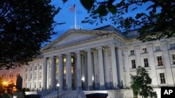 워싱턴 D.C. 시내 미 재무부 청사 (자료사진)