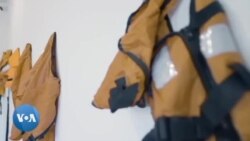 Une entreprise qui transforme des gilets de sauvetage en accessoire de mode