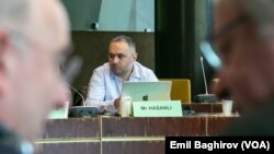 Abzas Media saytının direktoru Ülvi Həsənli AŞPA-da Azərbaycanda jurnalistlərə qarşı təhdidlərlə bağlı dinləmələrdə