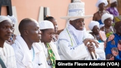 Daagbo Hounon, souverain pontife de la religion Vodun. (VOA/Ginette Fleure Adandé)