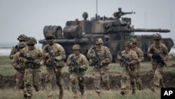 عکس از آرشیو