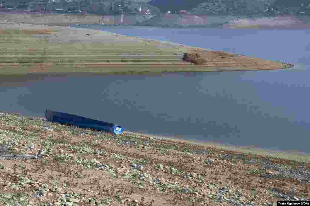 Тиквешко Езеро