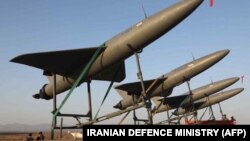 ირანული წარმოების ე.წ. კამიკაძე-დრონები. ირანის არმიის ფოტო. დრონების განლაგების ადგილი უცნობია. 24 აგვისტო, 2022 წ.