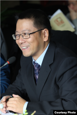 加拿大智库“国际治理创新中心”(CIGI)高级研究员何兴强 (照片提供: 何兴强)