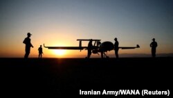  مقام‌های ایرانی فراهم آوری طیاره‌های بی‌سرنشین جنگی به روسیه را انکار کرده و مسکو نیز کاربرد آن را در جنگ اوکراین منکر شده است.