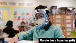 Virus Outbreak Schools