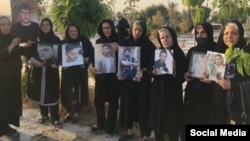 شماری از مادران جان‌باختگان آبان ۹۸