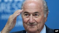 L'ex-président de la Fifa Sepp Blatter, le 1er juin 2011. (AP Photo/Michael Probst, file)