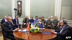 Sastanak ukrajinskog predsednika Volodimira Zelenskog sa turskim predsednikom Redžepom Tajipom Erdoganom i generalnim sekretarom Ujedinjenih nacija Antniom Guterešom (Foto: Handout / TURKISH PRESIDENTIAL PRESS SERVICE / AFP) 