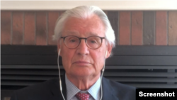 Ish gjykatësi i EULEX-it, Dean Pineles