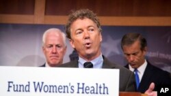 សភា​នឹង​​ជជែក​ដេញ​ដោល​អំពី​ការ​ផ្តល់​ប្រាក់​ដល់​អង្គការ Planned Parenthood នៅ​វិមាន​ Capitol Hill នៅរដ្ឋ​ធានី​វ៉ាស៊ីនតោន។