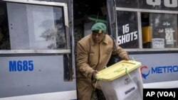 Al'ummar Kenya na jiran sakamakon zaben shugaban kasa