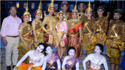 ក្រុម​របាំ​អង្គរ​បង្កើត​ដោយ​អតីត​ជន​ភៀសខ្លួន​ទទួល​បាន​បណ្ណ​សរសើរ​ចំពោះ​សមិទ្ធផល​៣៥​ឆ្នាំ​កន្លង​មក​ 