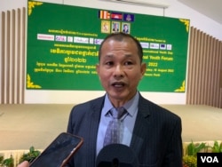 លោក ជីវ រដ្ឋា អគ្គលេខាធិការ​រង​នៃ​ក្រុមប្រឹក្សា​ជាតិ​កម្ពុជា​ដើម្បី​អភិវឌ្ឍន៍​យុវជន និង​ជា​អគ្គ​នាយករង​នៃ​អគ្គនាយកដ្ឋាន​យុវជន​នៃក្រសួង​អប់រំ យុវជន និង​កីឡា ប្រាប់​អ្នកសារព័ត៌មាន​ក្នុងវេទិកា​យុវជនថ្នាក់​ជាតិ​ដើម្បី​អបអរទិវាយុវជនអន្តរជាតិឆ្នាំ២០២២