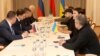 Poursuite des pourparlers entre la Russie et l’Ukraine