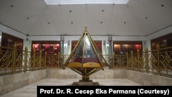 Makuta. Keindahan alam, daya tarik objek wisata dan peran pemandu wisata menentukan kesuksesan pariwisata religi dan budaya Indonesia, termasuk budaya Sunda yang menganut Islam di Sumedang. (Foto: Courtesy)