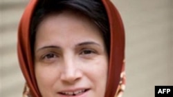 Bà Nasrin Sotoudeh, một luật gia nhân quyền nổi tiếng ở Iran, bị kết án 11 năm tù và bị cấm hành nghề trong 20 năm về tội gọi là có hại cho an ninh quốc gia