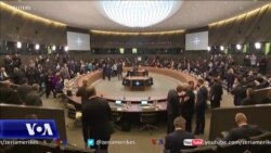 Ministrat e jashtëm të NATO-s diskutojnë krizën në Ukrainë