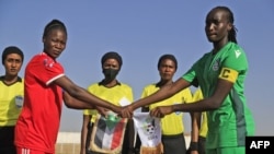 Des Soudanaises qui jouent au football professionnel.