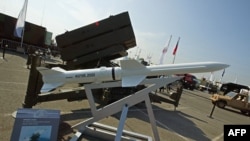 سیستم میزایل هوا به هوا موسوم به Aspide (تصویر از آرشیف صدای امریکا)