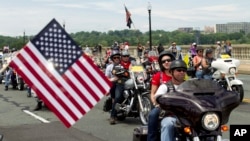 Vashingtonda minglab motosiklchilar mehmon