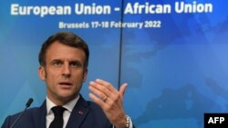 Le président sortant Emmanuel Macron a été reconduit avec plus de 58,5% des voix, contre 41,4% pour, Marine Le Pen.