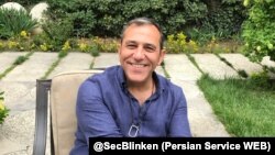 عماد شرقی - آرشیو