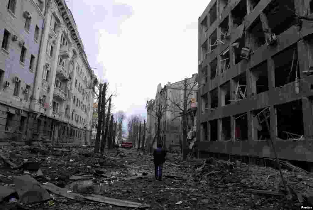 A view shows buildings damaged by recent shelling during Russia&#39;s invasion of Ukraine in Kharkiv, March 8, 2022.
