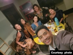 Para bintang dalam film "Full Service" (dok: Kissy Truchanowicz)