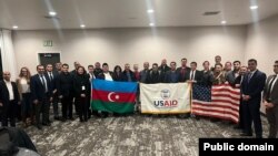 Azəbraycan biznesmenlərinin ABŞ səfəri (Rəsmi foto, mənbə USAİD)
