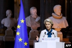FILE - European Commission President Ursula von der Leyen holds a press conference following an EU leaders summit to discuss the fallout of Russia's invasion in Ukraine, at the Palace of Versailles, near Paris, March 11, 2022.