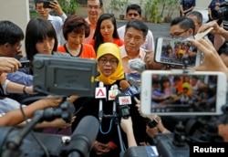 Halimah Yacob, kandidat yang mendapat sertifikasi kelayakan untuk menjadi presiden Singapura.