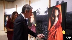 토니 블링컨 미국 국무장관이 21일 워싱턴 홀로코스트 박물관을 방문했다.