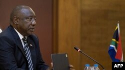 Le président Cyril Ramaphosa a récemment affirmé que rien ne le poussera à prendre une position "antagoniste" vis-à-vis du Kremlin, tenant l'Otan pour responsable.