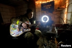 Ukrainian military on New Years eve, in Donetsk region
