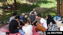 استقبال از سیزده بدر و روز طبیعت در ایران