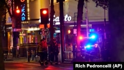 კალიფორნიის ქალაქ საკრამენტოში შემთხვევის ადგილზე პოლიცია მივიდა. კვირა, 3 აპრილი, 2022 წ. 