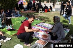 استقبال از سیزده بدر و روز طبیعت در ایران