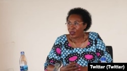 Vestine Nahimana atwara CNC 