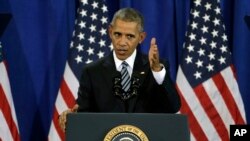 Presiden Amerika Serikat Barack Obama menyampaikan pidato terakhirnya mengenai keamanan nasional di Pangkalan Udara MacDill, Tampa, Florida, 6 Desember 2016 (AP Photo/Chris O'Meara).