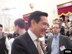 台湾总统马英九5月18日向中外媒体致意 (美国之音赵婉成）