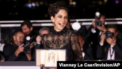 زهرا امیرابراهیمی