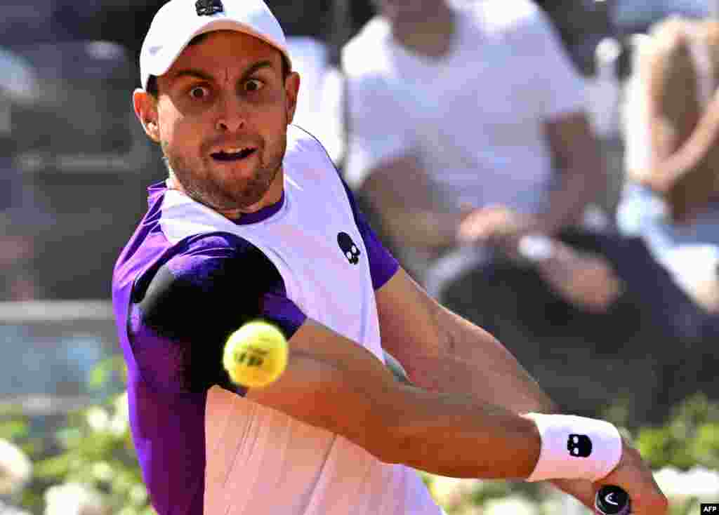 Rusiyalı Aslan Karatsev