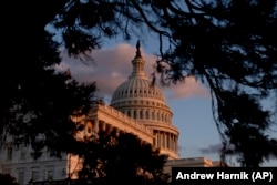 Kongres je u septembru usvojio privremeno finansiranje rada vlade, koje važi do 16. decembra.