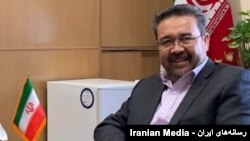 مهدی حسینی متین، کاردار سفارت ایران در بریتانیا. آرشیو