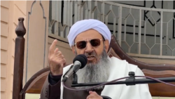 مولوی عبدالحمید امام جمعه اهل سنت شهر زاهدان. 