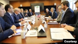 AQSh-O'zbekiston yillik maslahatlashuvi: strategik sheriklik muloqoti, Vashington, 13-dekabr, 2022 (Uzbekistan Embassy) 